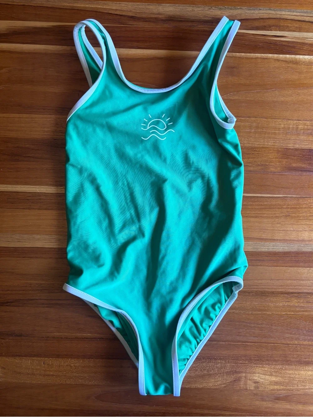 GAP vibrant green